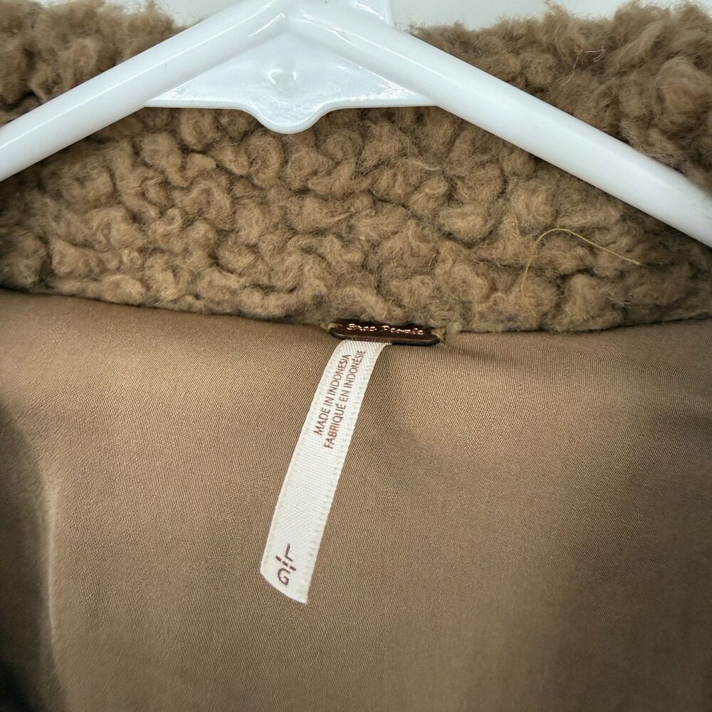 FREE PEOPLE Coat Jacket So Soft Cozy Camel Brown Teddy Sherpa Boho Softgirl Sz L - Picture 8 of 12